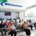 Ilustrasi Panduan Lengkap Cek Status BPJS PBI 2025: Cara Mudah Lewat HP sampai Kantor BPJS